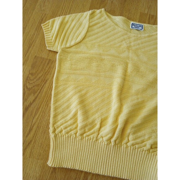 Vintage Sweater Butter Yellow Textured Knit Short Sleeve Womens Medium Old Money - Picture 3 of 6